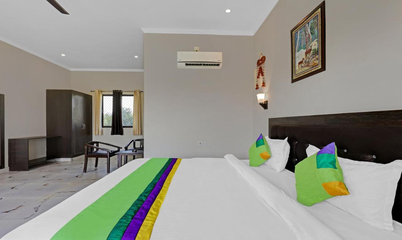 Treebo Kaira Resort With Pool View, 5 Km From Jim Corbett Jungle Safari Rāmnagar Eksteriør billede