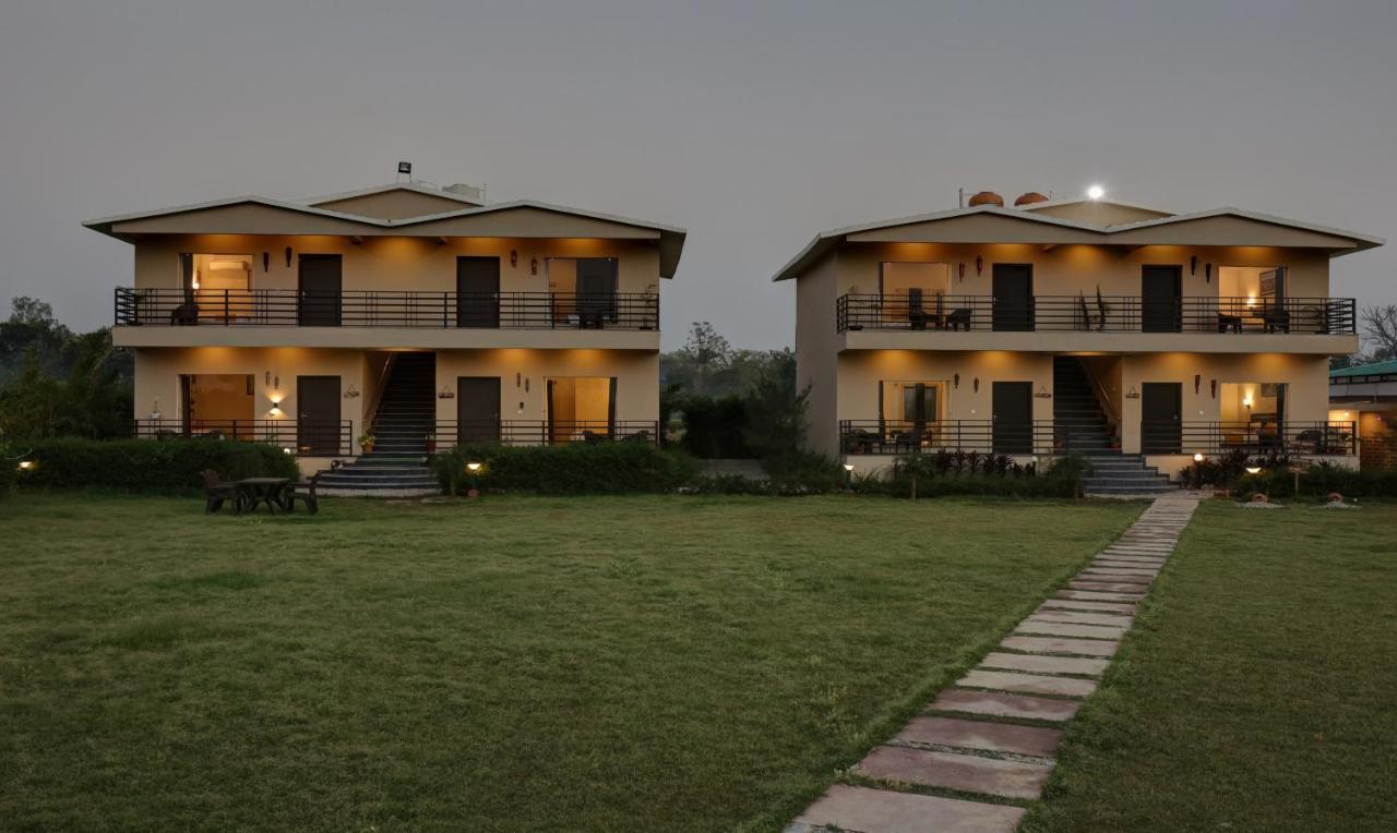 Treebo Kaira Resort With Pool View, 5 Km From Jim Corbett Jungle Safari Rāmnagar Eksteriør billede